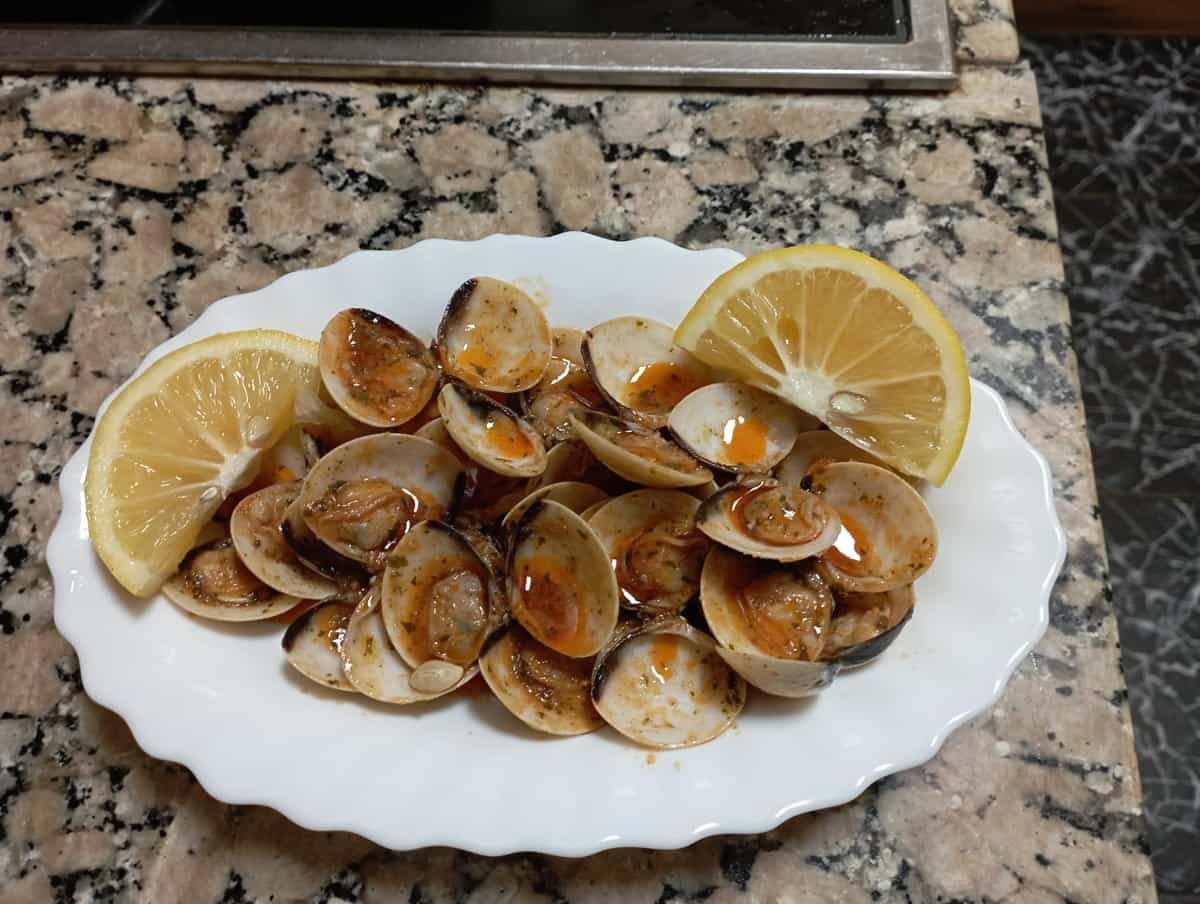 00-Almejas-con-Tomate-y-Limon